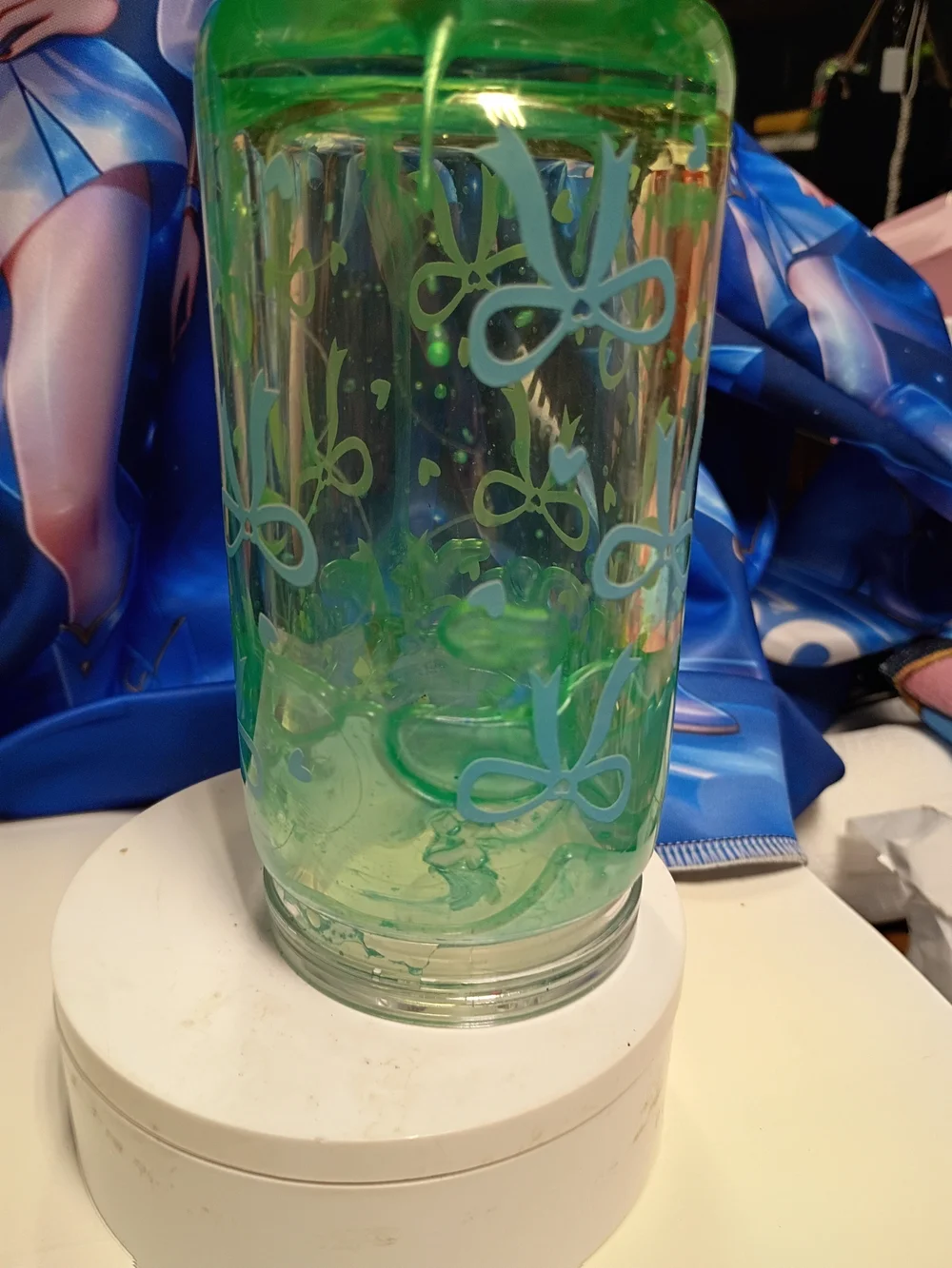 Handmade Tropical Leaf Glitter Tumbler - Green & Peach